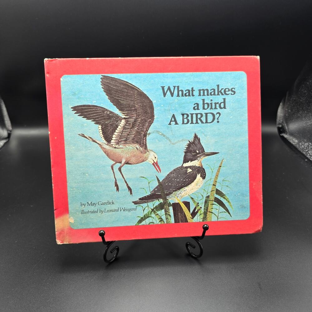 Vintage 1969 What makes a Bird? By Garelick Damage on cover see photo
